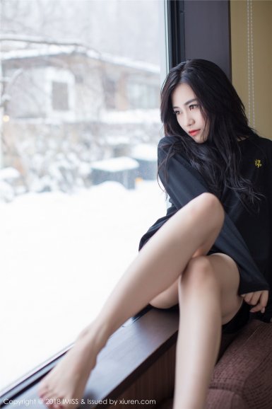 半岛(中国)-汪东城情人节拥抱男粉丝 自爆相信日久生情(图2) 半岛·官方端网页版登录入口